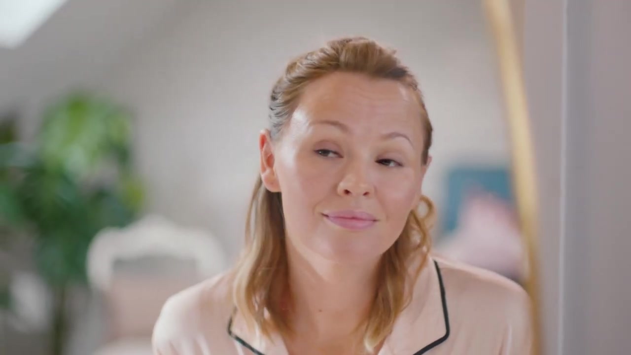 KimberleyWalsh_co_uk-024.jpg KimberleyWalsh_co_uk-024.jpg