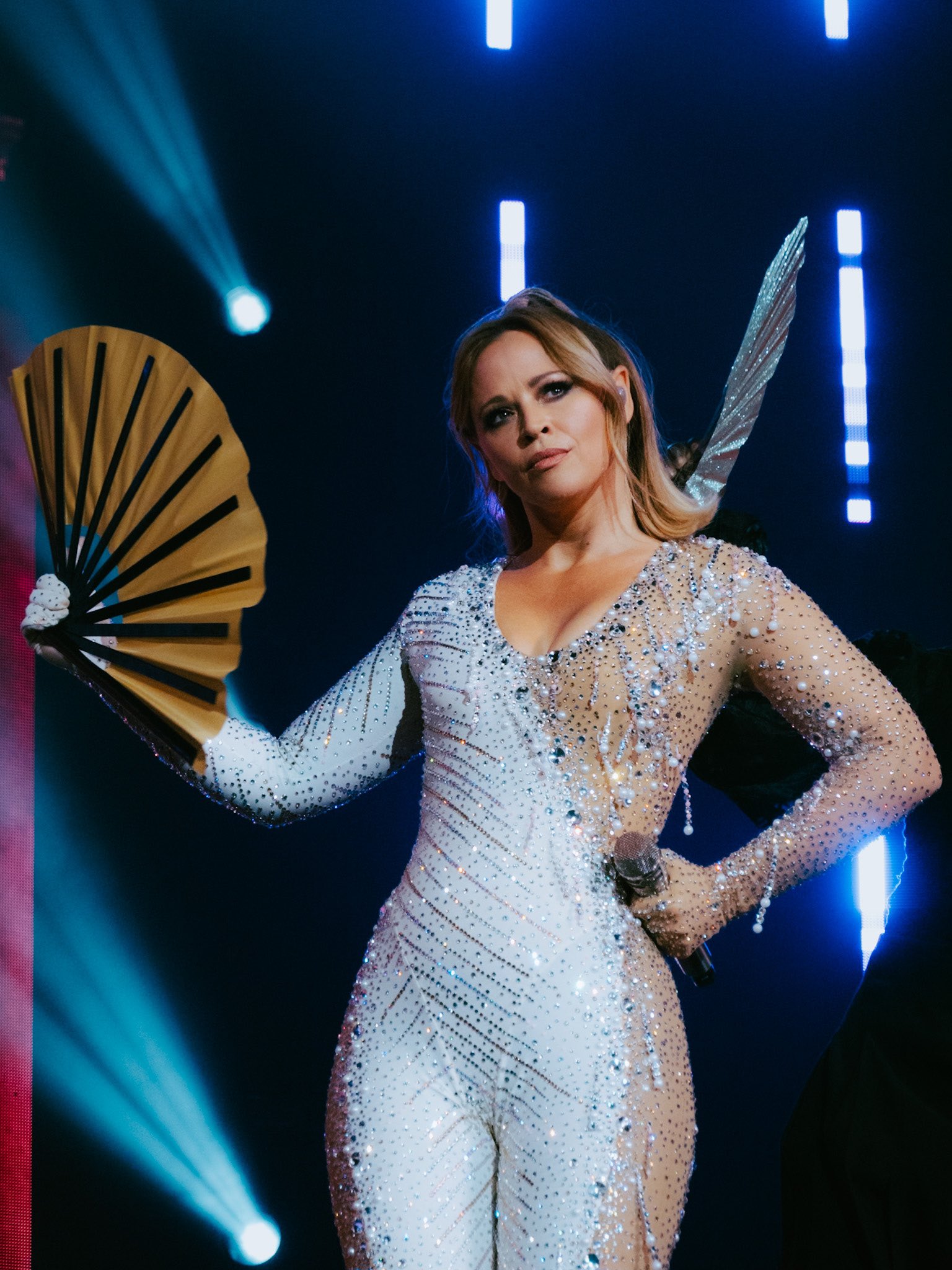 CH-012.jpg CH-012.jpg